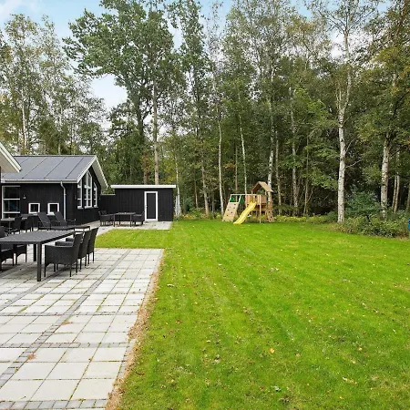 14 Person Holiday In Str By Hébergement de vacances