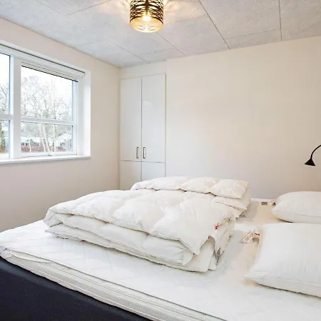 14 Person Holiday In Str By Strøby Ladeplads